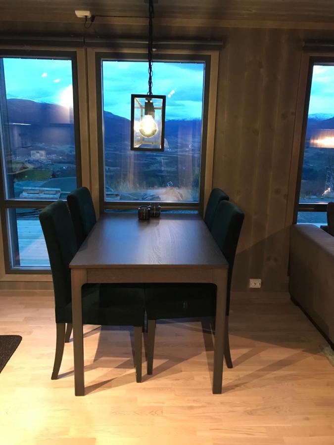 Vangslia, Oppdal. Lekker Leilighet Med Ski Inn/Ski Ut Luaran gambar