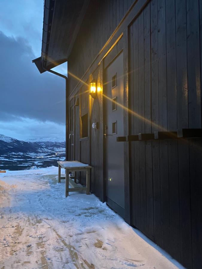 Vangslia, Oppdal. Lekker Leilighet Med Ski Inn/Ski Ut Luaran gambar